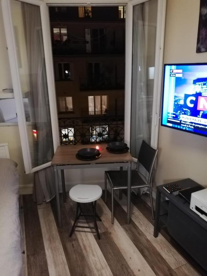 Charming Central Paris Studio Lejlighed Eksteriør billede